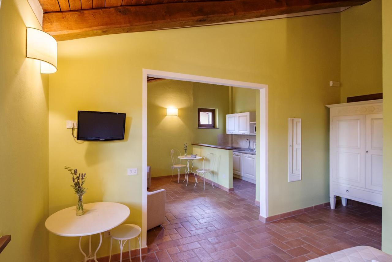 Agriturismo Le Vigne Foligno Exterior photo