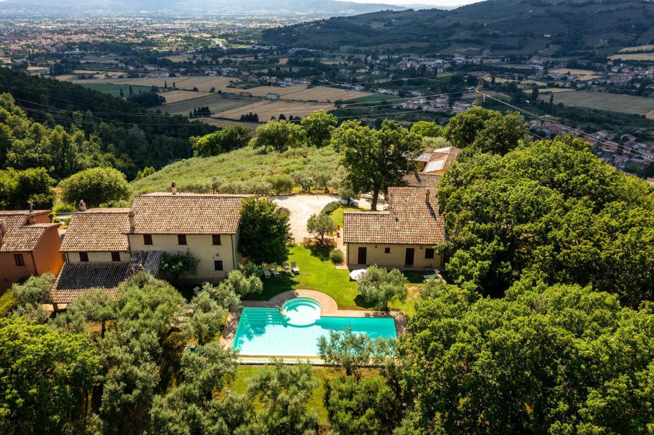 Agriturismo Le Vigne Foligno Exterior photo