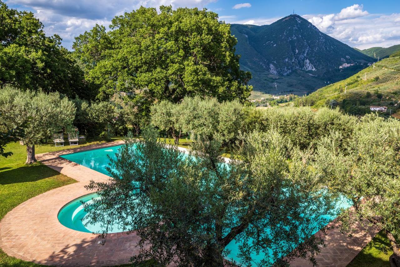 Agriturismo Le Vigne Foligno Exterior photo