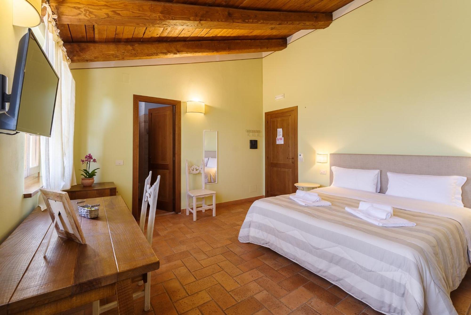 Agriturismo Le Vigne Foligno Exterior photo