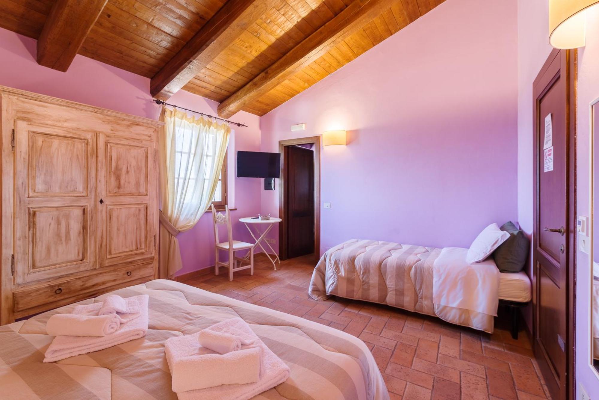 Agriturismo Le Vigne Foligno Exterior photo